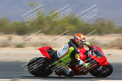 media/Apr-10-2022-SoCal Trackdays (Sun) [[f104b12566]]/Turn 7 Inside (1025am)/